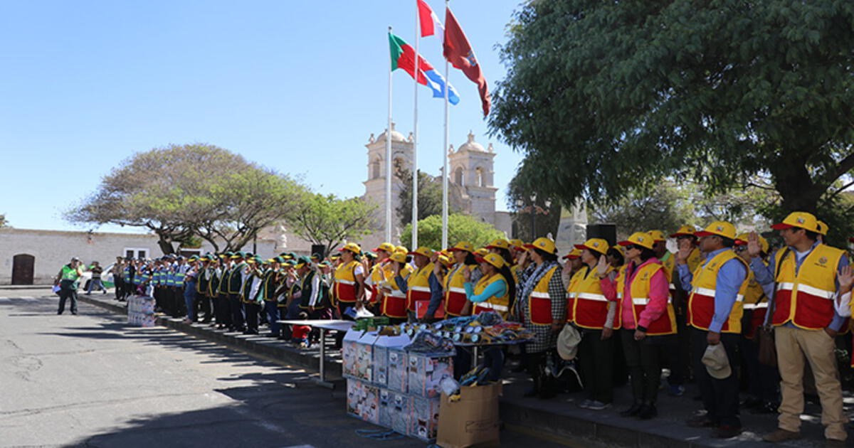 Arequipa Juntas vecinales de Cayma juramentaron este sábado Sociedad