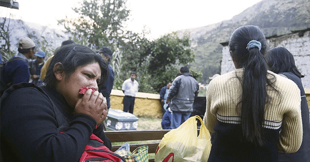 Cañete Accidente Yauyos cuatro personas mueren al caer camioneta a