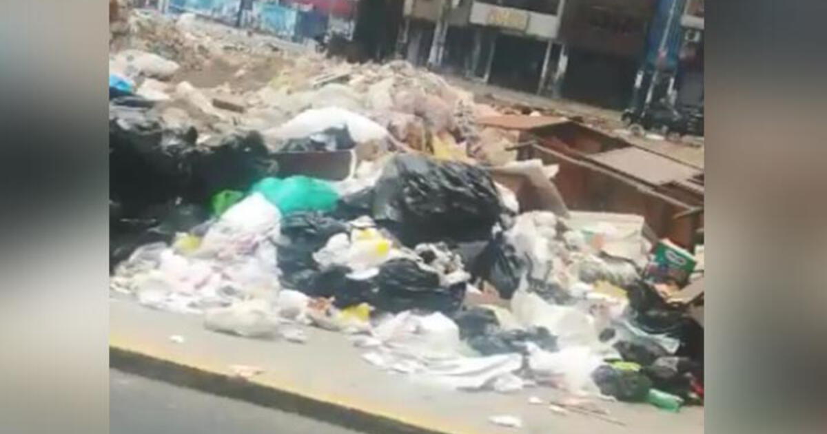 La Victoria acumulación de basura en óvalo Arriola alarma a vecinos