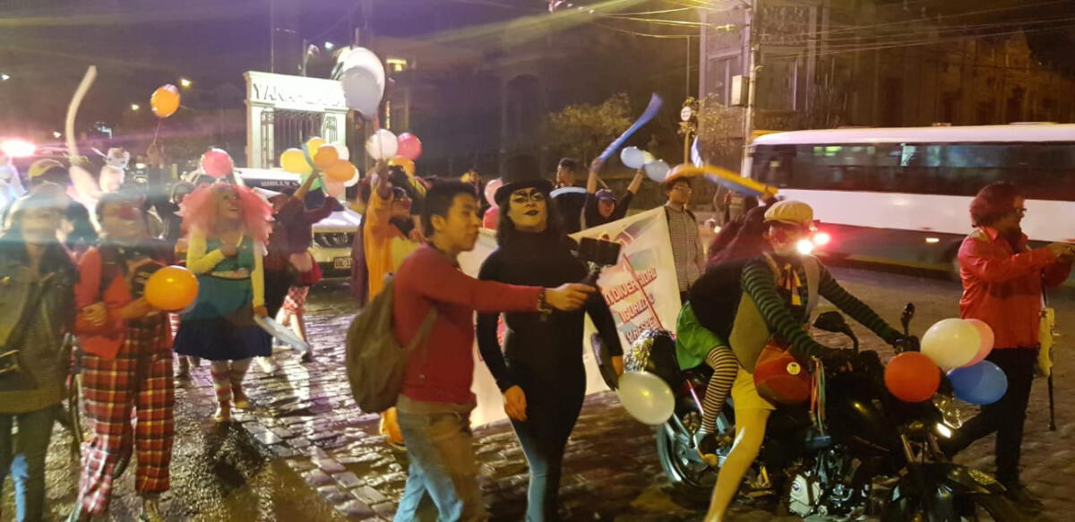 Marcha Del Orgullo Lgtbiq Tuvo Masiva Asistencia En Arequipa