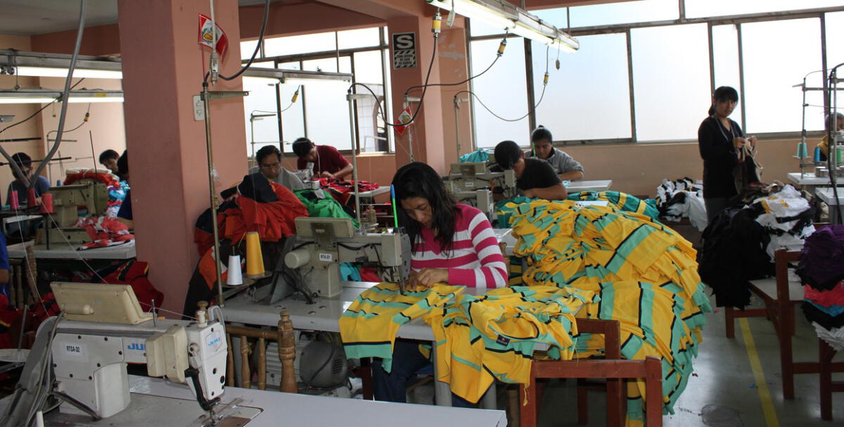 Adex Exportaciones De Textiles Y Confecciones Crecieron Entre