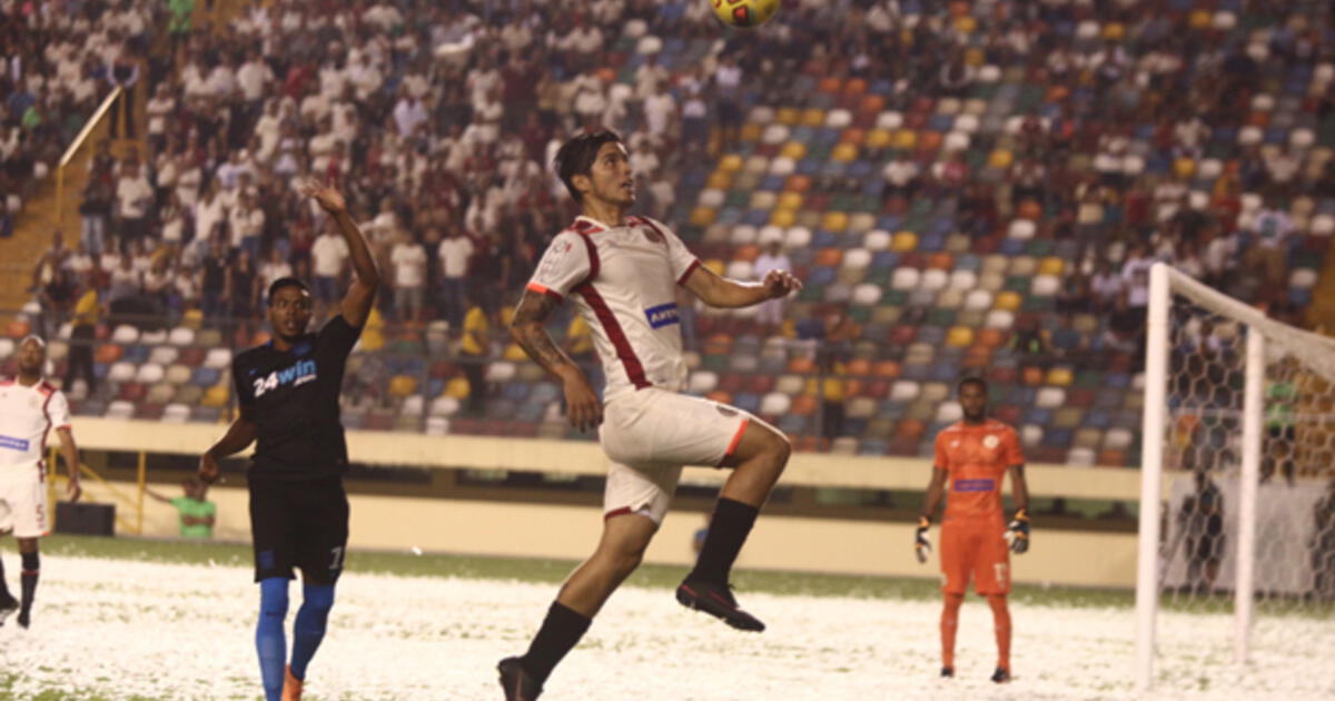 Universitario Vs Alianza Lima Blanquiazules Ganaron A A Cremas