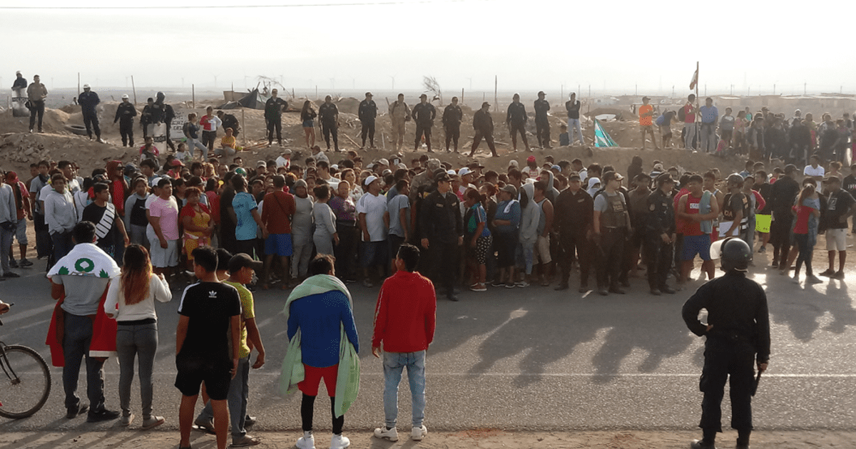 Piura policías e invasores se enfrentan por terreno perteneciente a la