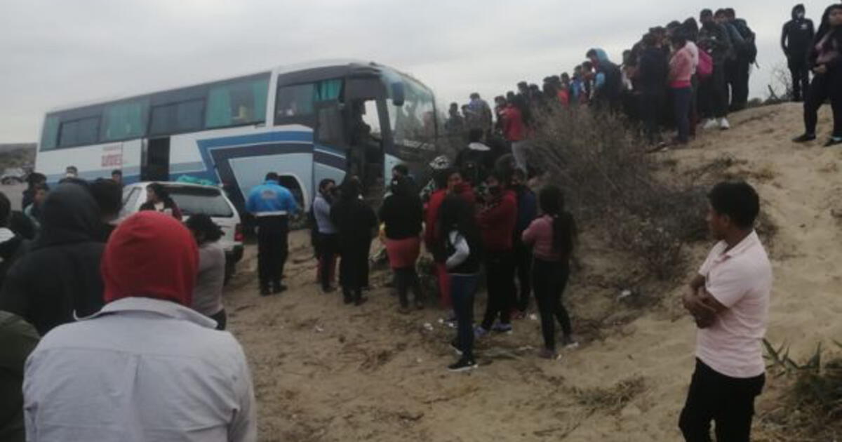 Piura choque entre un bus y un tráiler deja dos fallecidos y varios