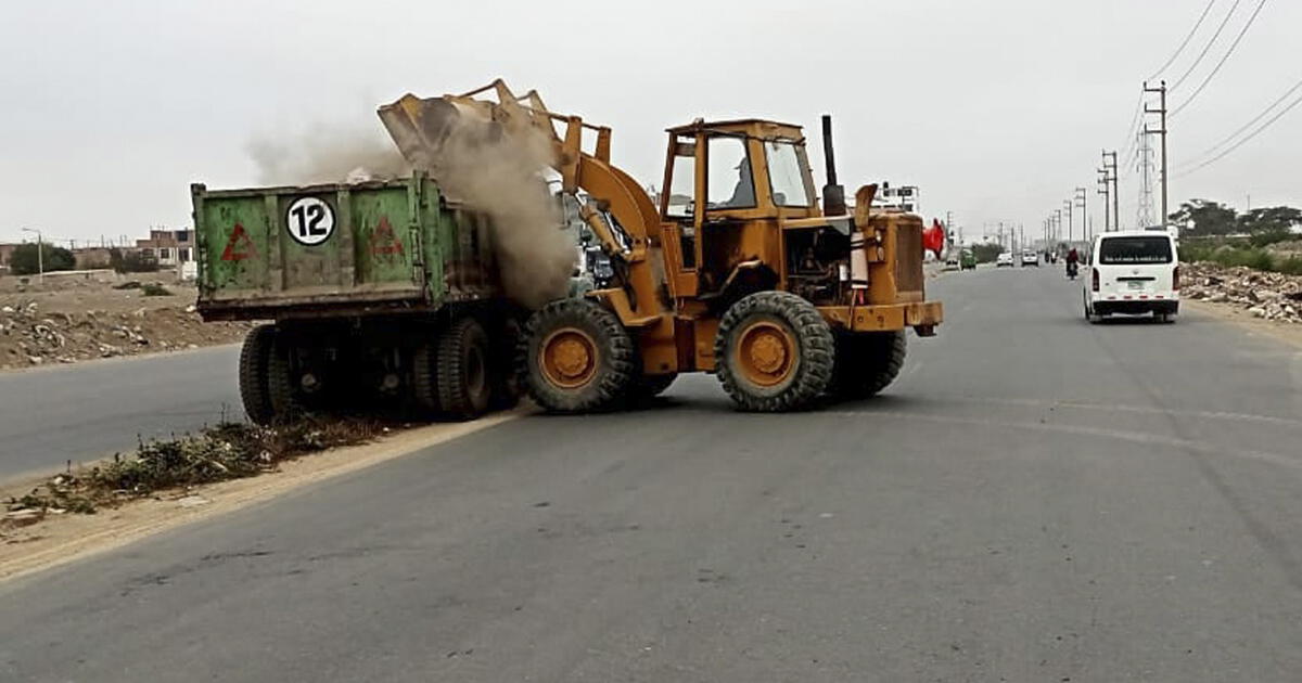 Chiclayo Retiran Toneladas De Basura Y Desmonte En La Victoria