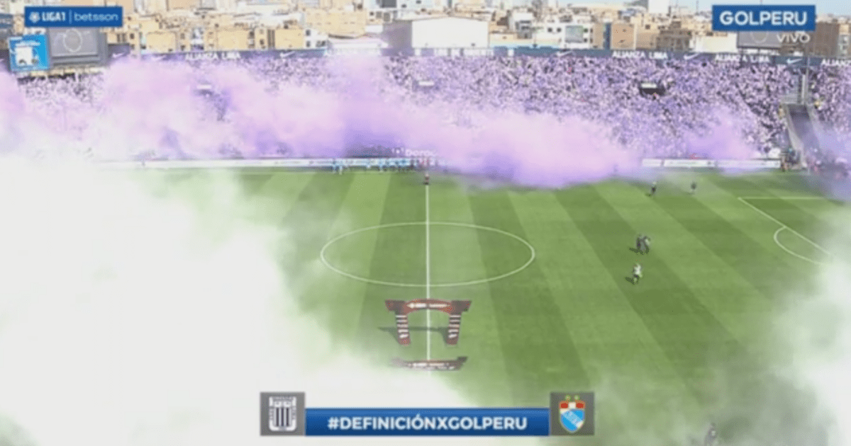 Alianza Lima Vs ADT Impresionante Recibimiento De Los Hinchas A