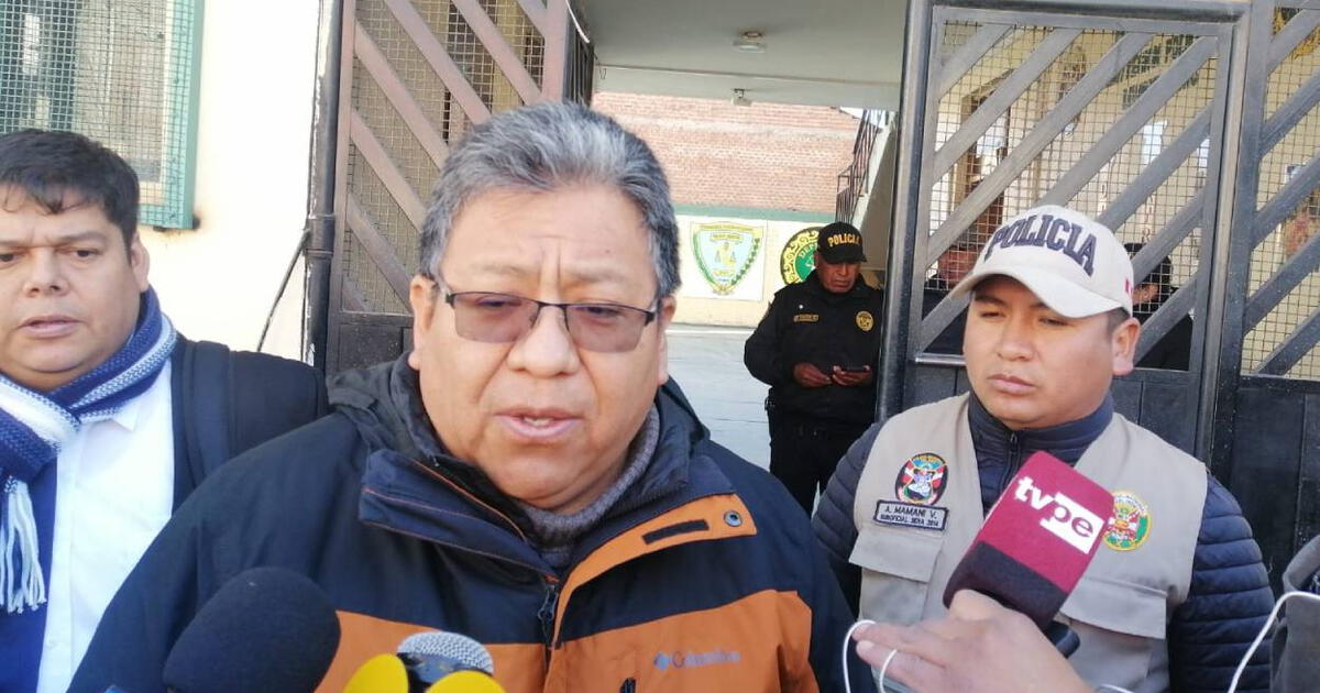 Puno Liberan a congresista Jorge Flores Ancachi tras reprogramación