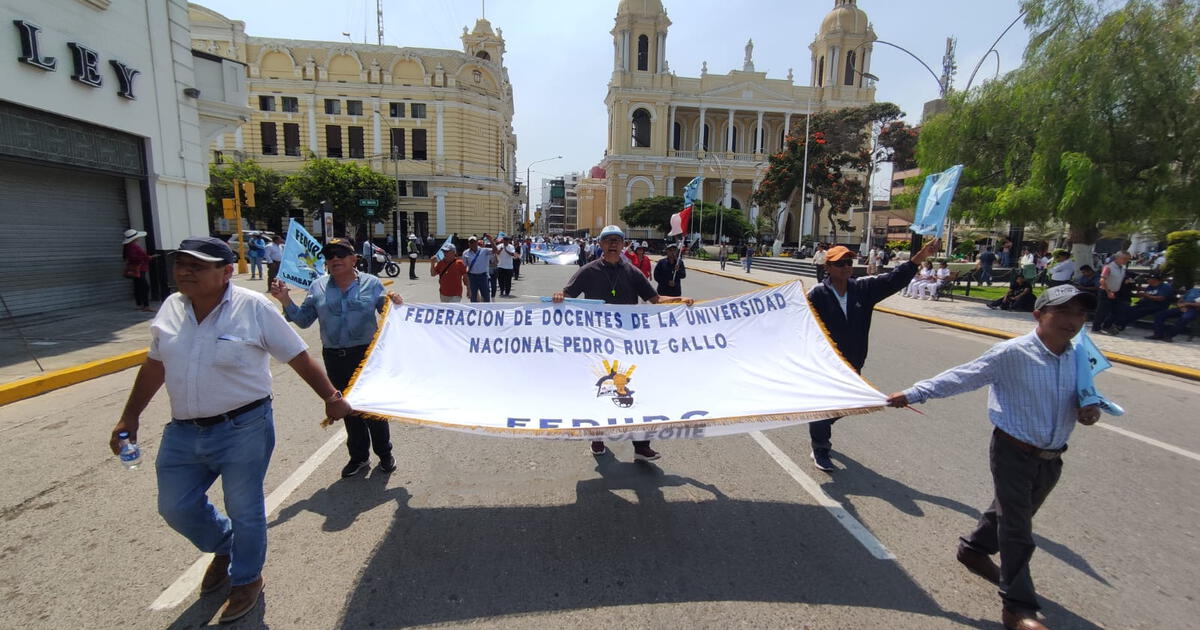 Docentes De La Unprg En Huelga Indefinida Por Quinto D A Universidad