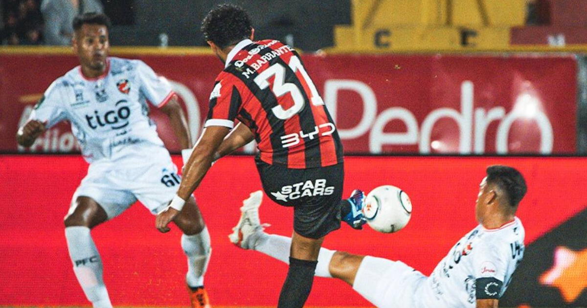 Alajuelense le dio vuelta y venció 3 2 a Puntarenas FC por la Liga