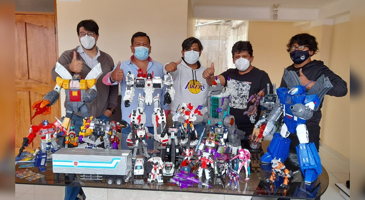 Transformers en Perú coleccionistas alistan exposición de 500 piezas