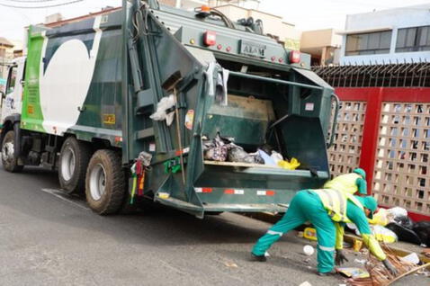 Cuánto gana en promedio un recolector de basura en Perú LOL La