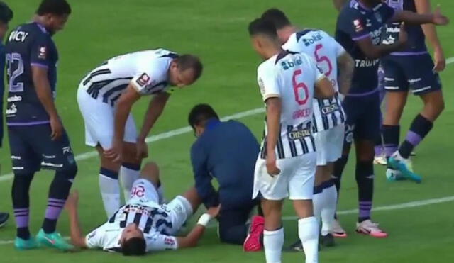 Alianza Lima Kevin Serna Sufri Dura Ca Da Y Asust A Los Hinchas De