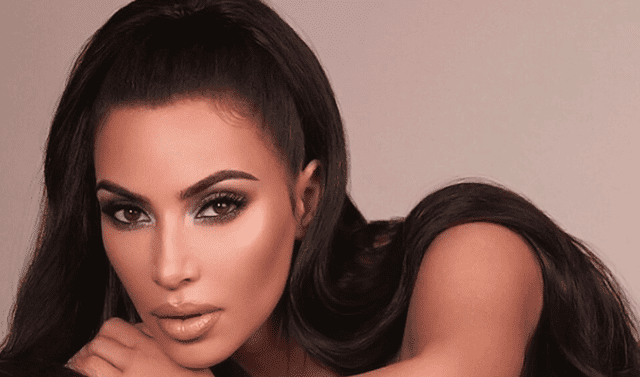 Instagram Kim Kardashian mostró parte íntima tras posar en su vestidor y fans enloquecen