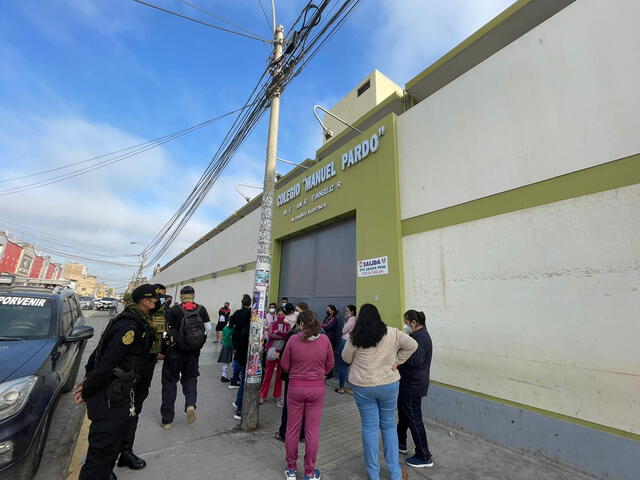 Alerta de posible tiroteo en colegio Manuel Pardo movilizó a policías