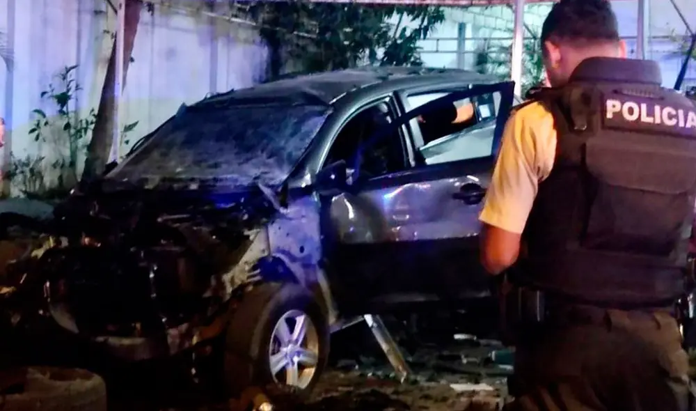 La madrugada de este martes, dos coches bombas explotaron en Guayas. Foto: Twitter @FiscaliaEcuador