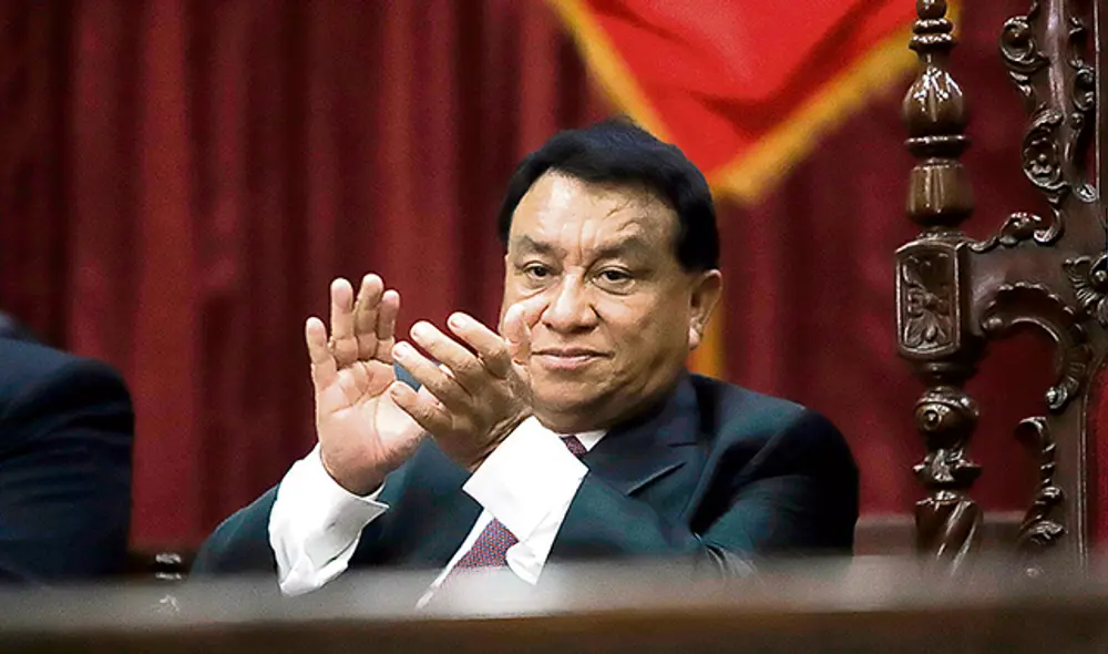 Jugada. José Luna Gálvez buscó a un juez de Bagua para lograr un fallo a favor de Telesup. Jugada. José Luna Gálvez buscó a un juez de Bagua para lograr un fallo a favor de Telesup.