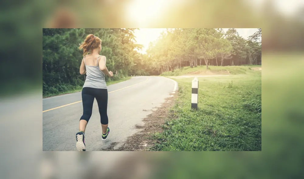 La mujer había asistido con el médico porque tenía un dolor abdominal, pero en el lugar le dijeron que podría ser gases. Foto: referencial.