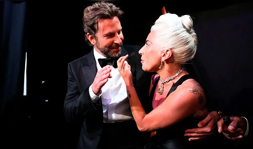 Lady Gaga y Bradley Cooper han sido vinculados tras la última gala de los Oscars. Foto: AFP