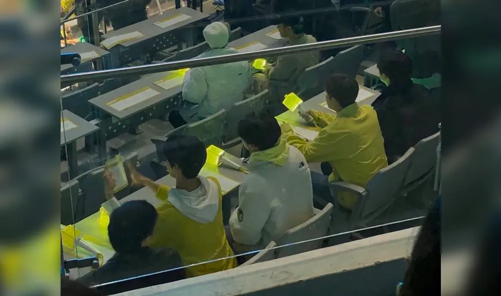 Los integrantes de NCT 127 y Way V apoyaron durante toda la noche a los dreamies.