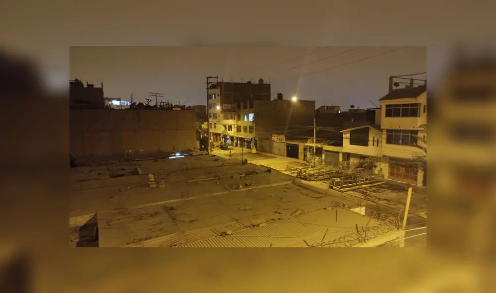 El Redmi Note 9 Pro de Xiaomi tiene 4 cámaras, de las cuales la principal tiene un sensor de 64MP. Esta es la prueba fotográfica en la noche. Foto: Daniel Robles.