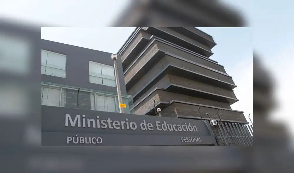 Piden denunciar actos de corrupción en el sector educación. Créditos: La República.