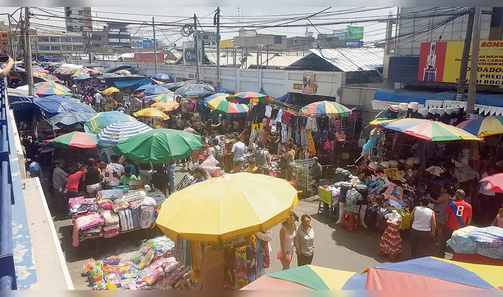 Autoridades no hacen nada para acabar con el caos en mercado Palermo Autoridades no hacen nada para acabar con el caos en mercado Palermo