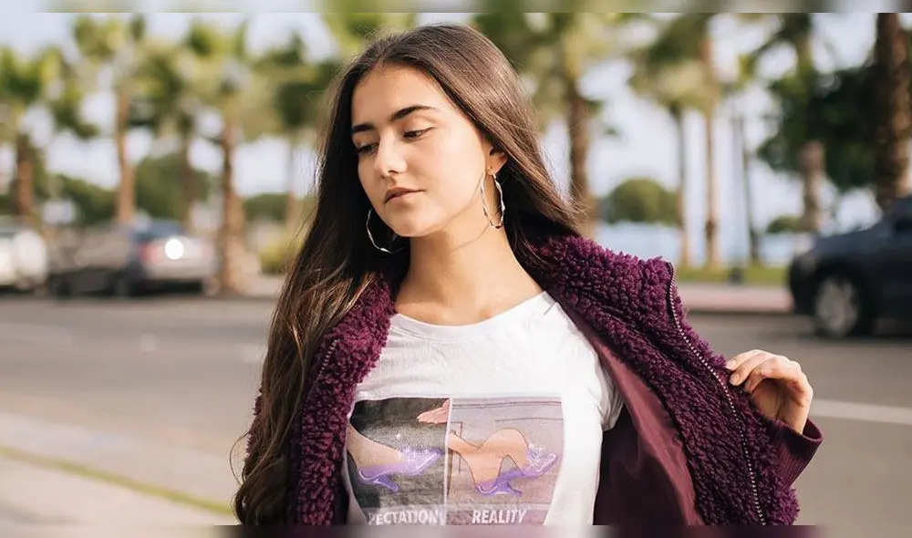 Las jóvenes artistas compartieron un clip donde se las ve bailando salsa.