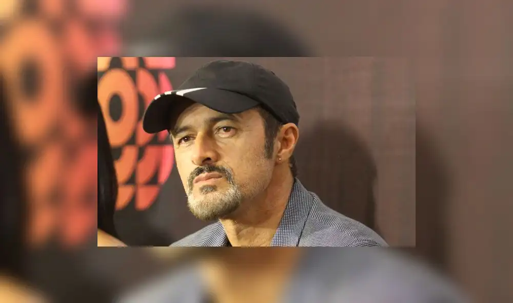 Carlos Alcántara revela que se quedó varado en Brasil cuando inició la cuarentena en Perú Carlos Alcántara revela que se quedó varado en Brasil cuando inició la cuarentena en Perú