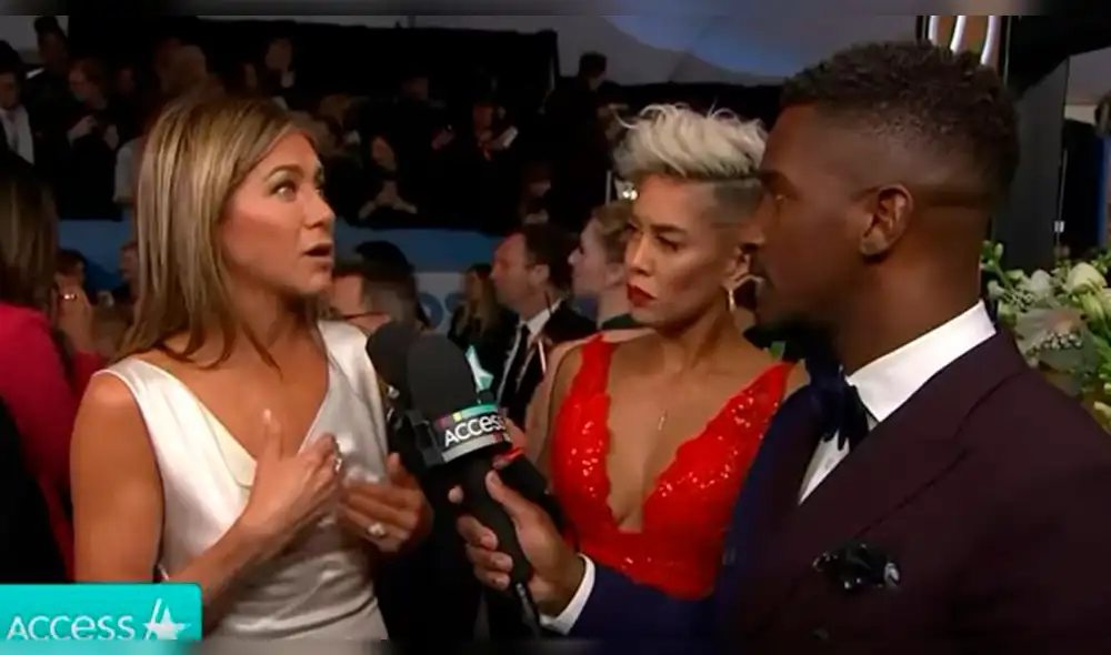 La actriz se enteró sobre la atenta mirada de su exesposo durante su discurso y tuvo una inesperada reacción.