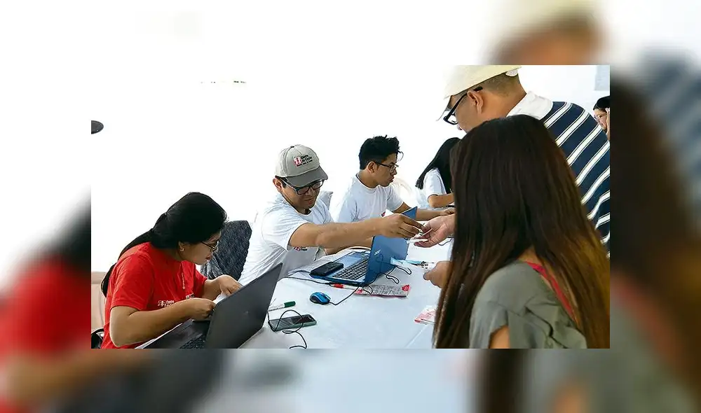 FERIA DEL EMPLEO EN EL PARQUE LIBERTAD DE EXPRESION