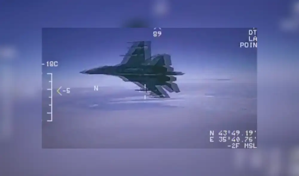 Video muestra a caza ruso a punto de impactar contra nave estadounidense