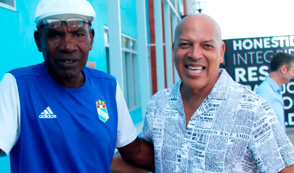 Roberto Mosquera fue presentado en Sporting Cristal Roberto Mosquera fue presentado en Sporting Cristal