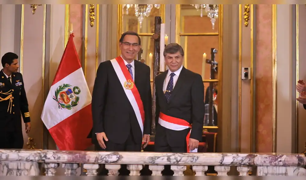 Miguel Estrada juró como nuevo ministro de Vivienda, Construcción y Saneamiento Miguel Estrada juró como nuevo ministro de Vivienda, Construcción y Saneamiento