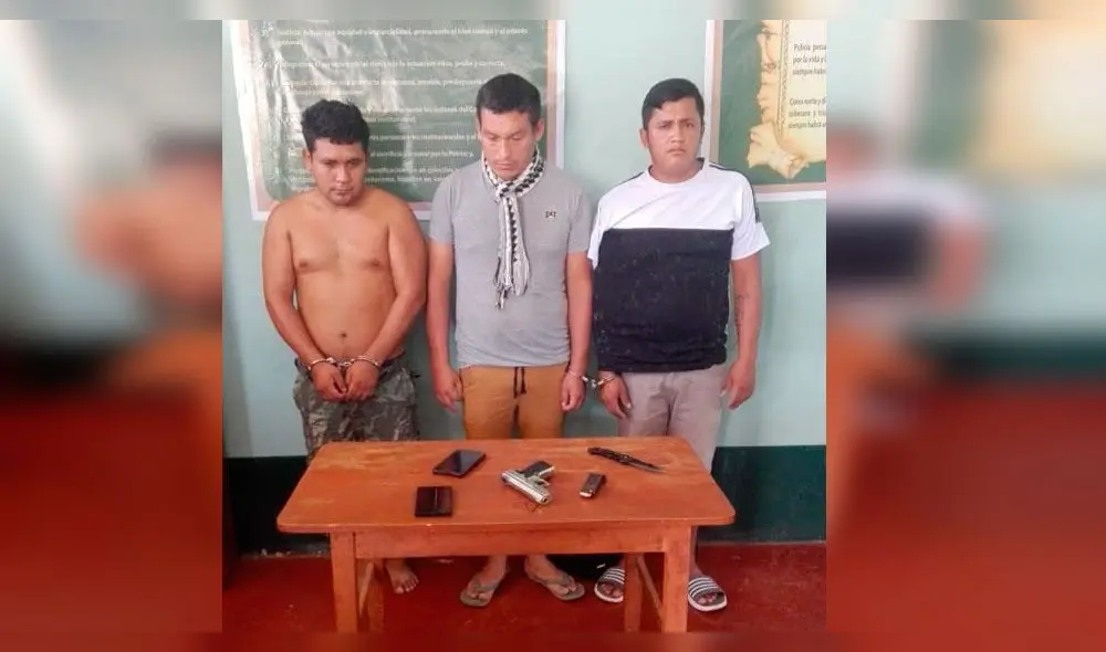 Sujetos fueron llevados a la dependencia policial. Foto: PNP