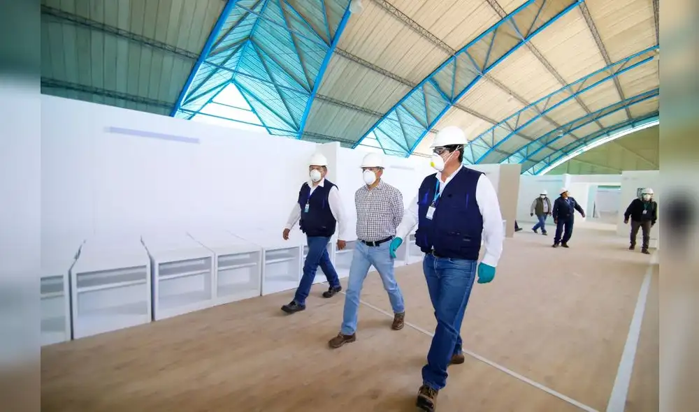 Autoridades inspeccionaron ambientes. Autoridades inspeccionaron ambientes.