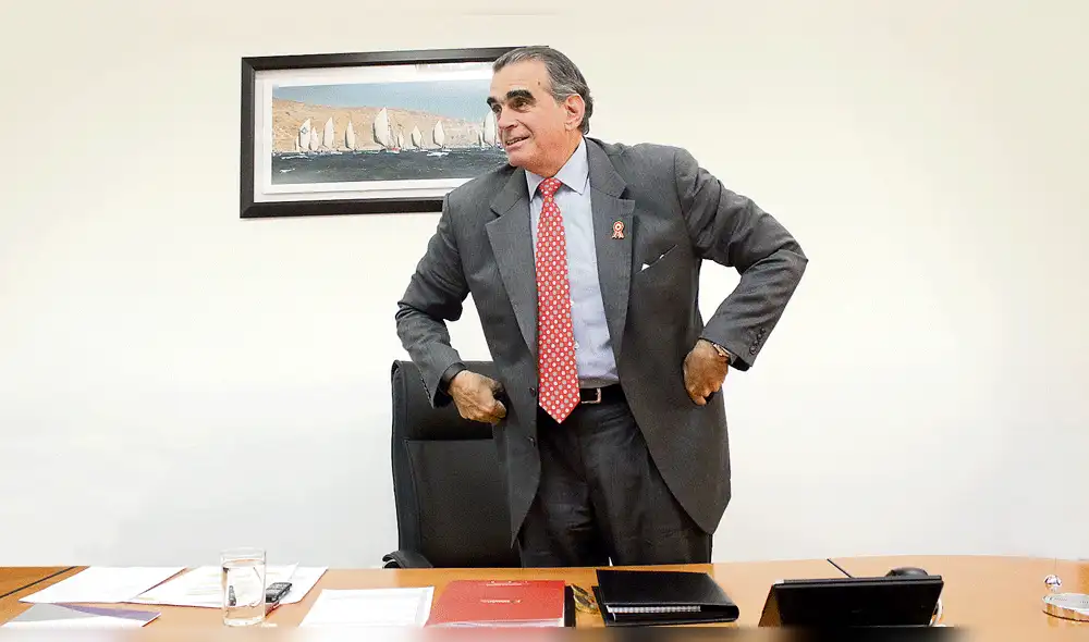 El congresista Pedro Olaechea renunció a la bancada oficialista