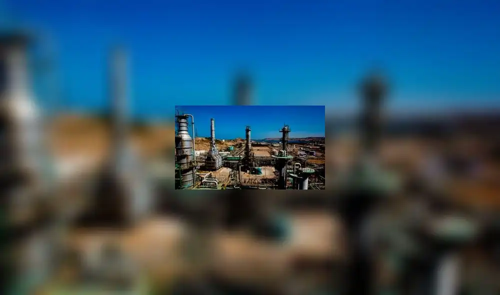 Petroperú cumple con estándares ambientales en refinería Talara