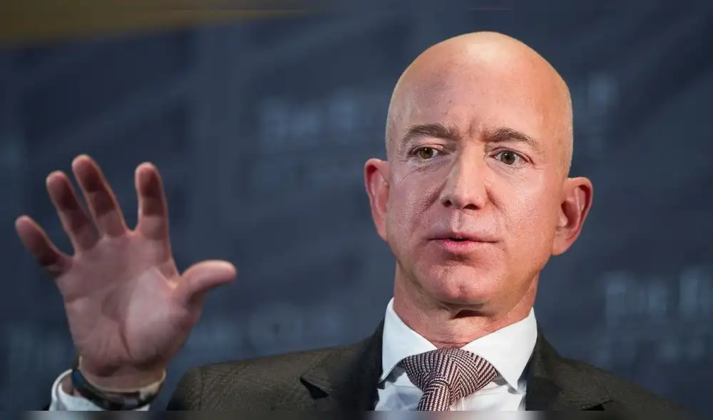 Jeff Bezos, fundador de Amazon. Jeff Bezos, fundador de Amazon.