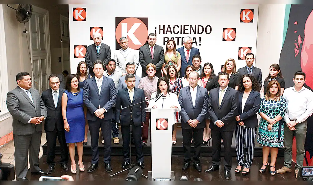Piden a Fuerza Popular acusar con firmeza a Hinostroza Piden a Fuerza Popular acusar con firmeza a Hinostroza