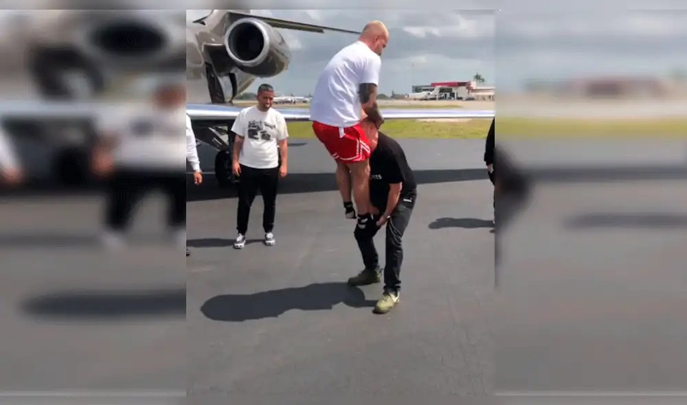 J Balvin fue expuesto en polémico video realizando gesto obsceno a amigo [VIDEO]