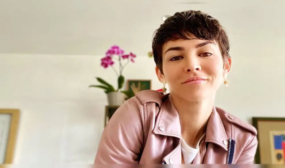 Anahí de Cárdenas no pierde comunicación con sus fans Anahí de Cárdenas no pierde comunicación con sus fans