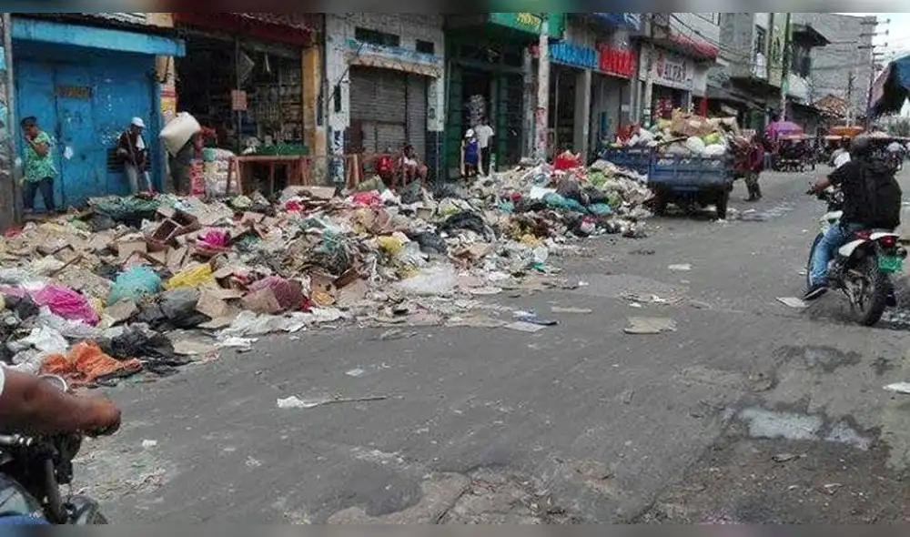 Iquitos: basura pestilente inunda las calles de Belén