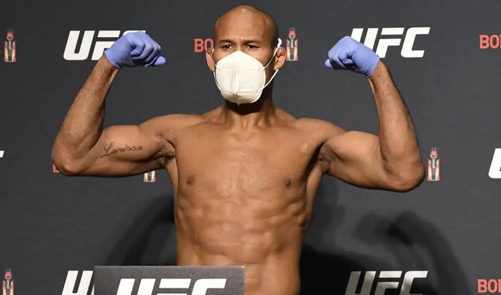 Ronaldo 'Jacare' Souza se perderá pelea tras dar positivo por COVID-19. | Foto: @UFCEspanol