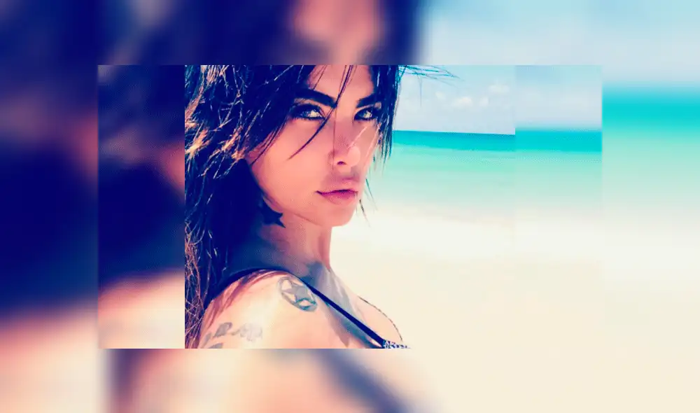 Instagram: Angie Jibaja presume su pequeña cintura y fans se alborotan [FOTO]