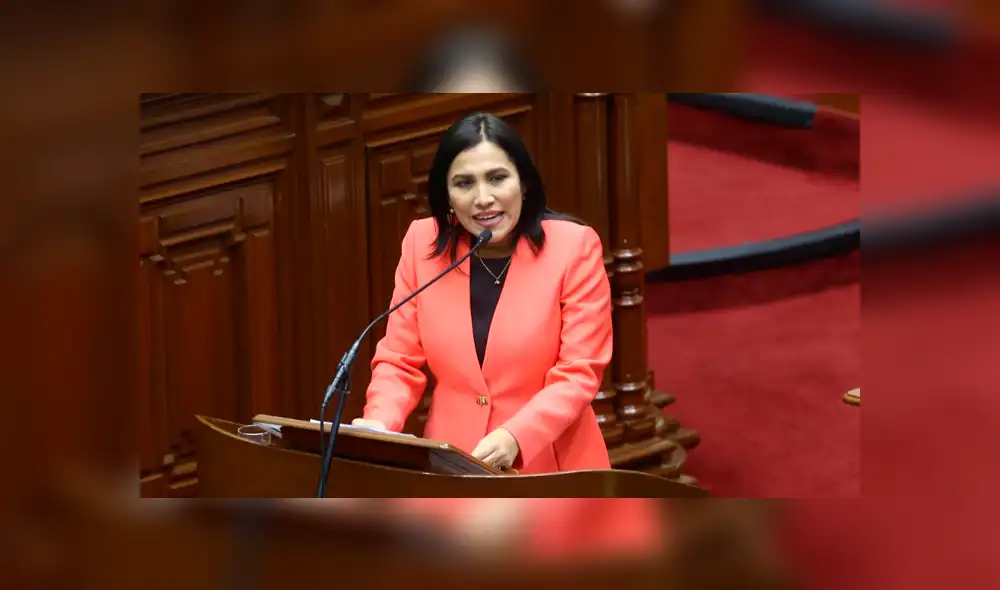Culmina debate de interpelación a ministra Flor Pablo en el Congreso 