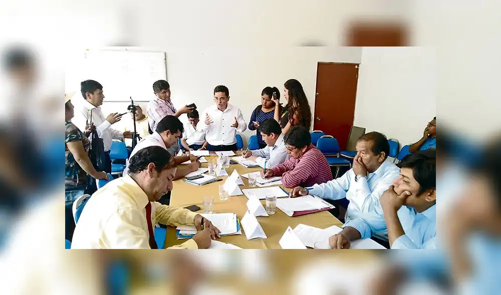 Tacna: Si Región financia obras no habrá ajuste de tarifa de agua Tacna: Si Región financia obras no habrá ajuste de tarifa de agua