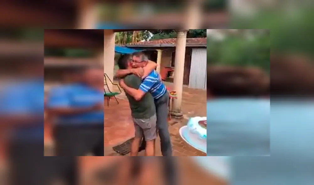 En Facebook, un señor fue sorprendido en el día de su cumpleaños al recibir la visita de su primogénito.