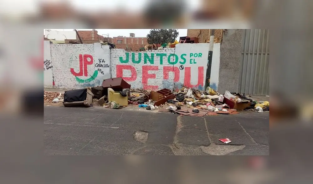Basura continúa en calles de Bellavista pese a denuncias contra municipio