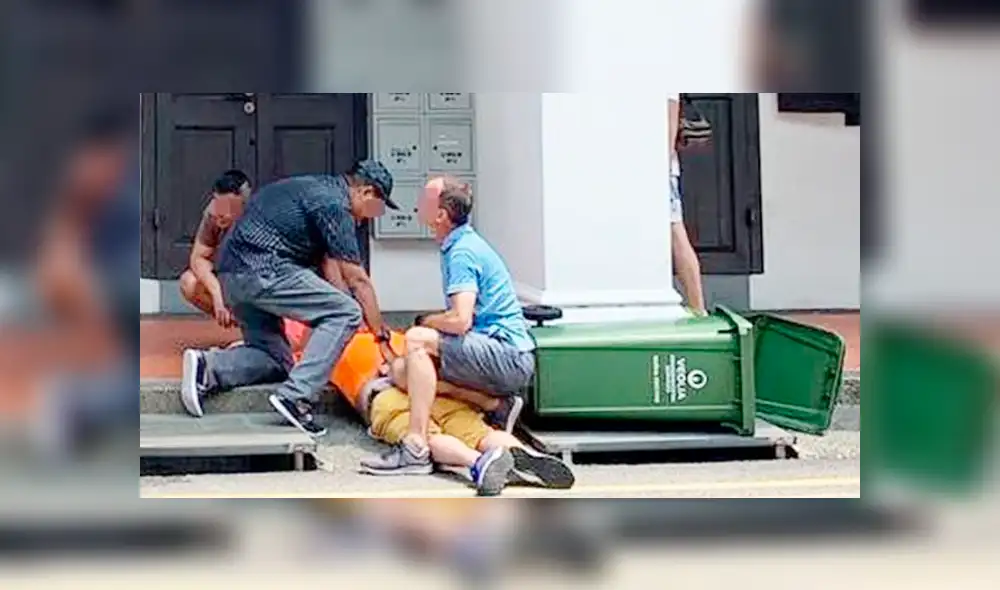 Hombre muere luego de grabar debajo de la falda de una mujer. Hombre muere luego de grabar debajo de la falda de una mujer.