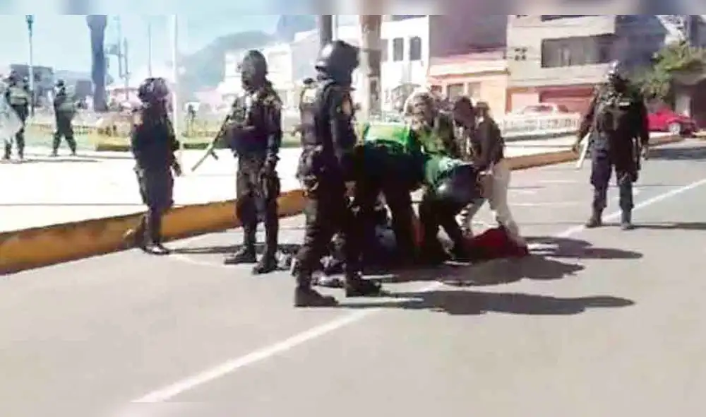 enfrentamiento. Obreros fueron detenidos por miembros de la policía durante protestas. enfrentamiento. Obreros fueron detenidos por miembros de la policía durante protestas.